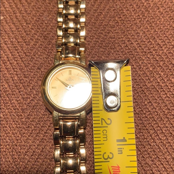 Lorus classic elegant vintage watch Vintage Lorus Watch Mickey Mouse Gold Tone Coin Dial His And  main image 4